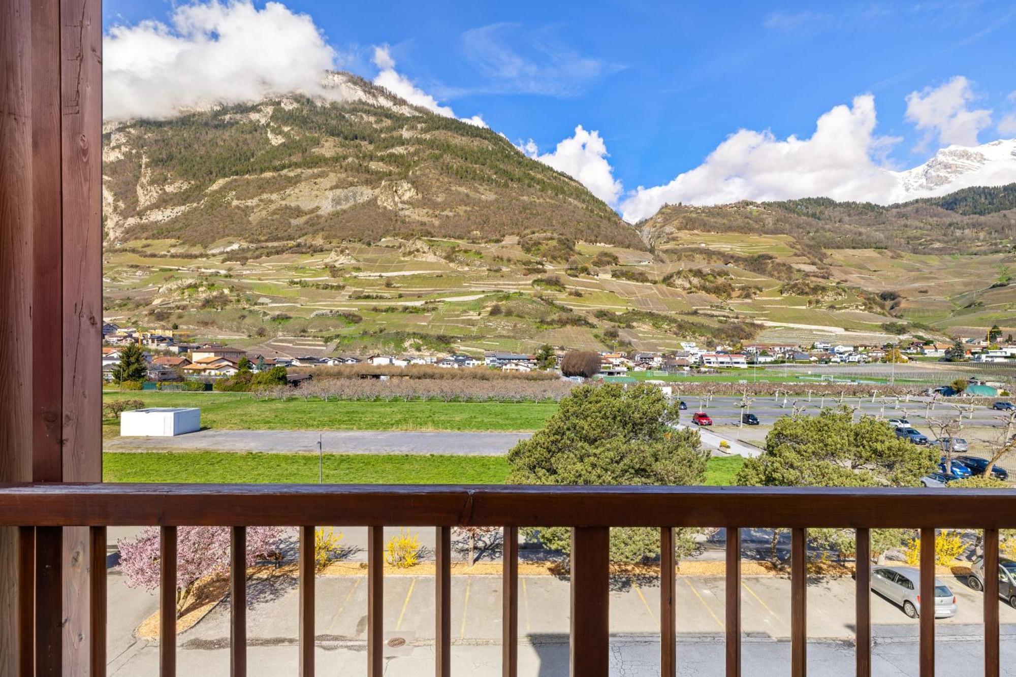 Duplex Cosy Aux Bains De Saillon Lejlighed Eksteriør billede